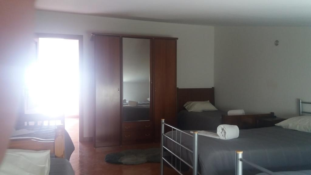Quinta Da Casinha Homestay Pombal  Ngoại thất bức ảnh